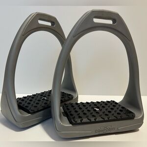 Compositi Wide tread reflex shock absorber balance stirrups